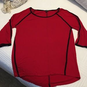 3/4 sleeve contour top
